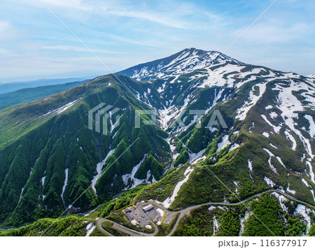 残雪の鳥海山(秋田県) 残雪の鳥海山(秋田県) 116377917