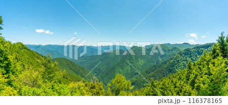 静寂の名峰、百合ヶ岳（大所山）山頂からの大展望（奈良県吉野郡川上村下多古)※作品コメント欄に撮影位置 116378165