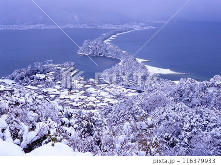 「日本三景」天橋立、飛龍観の雪景色（天橋立ビューランド展望所より）/京都府宮津市文殊 116379933