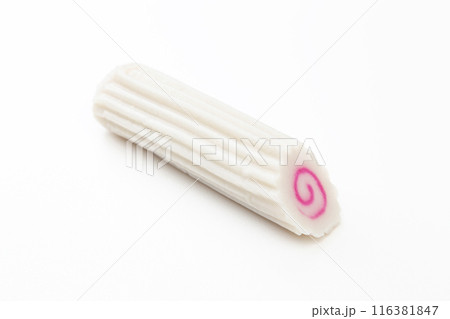 白背景に鳴門巻き 白背景に鳴門巻き 116381847