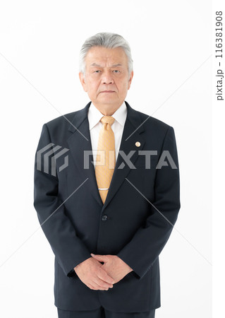 ビジネス　シニア男性　弁護士 116381908