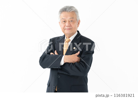 ビジネス　シニア男性　弁護士 116381921