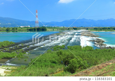 【徳島県】快晴の第十堰(吉野川) 【徳島県】快晴の第十堰(吉野川) 116383101