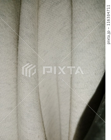 Background putih bergelombang  116384711