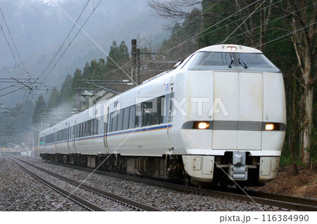 北陸本線特急しらさぎ号（681系電車：名古屋-米原⇔金沢） 116384990