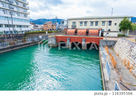 滋賀県大津市　琵琶湖疎水の取水口 116395566