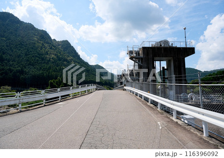 岐阜県下呂市七宗ダム1_2023年9月 116396092