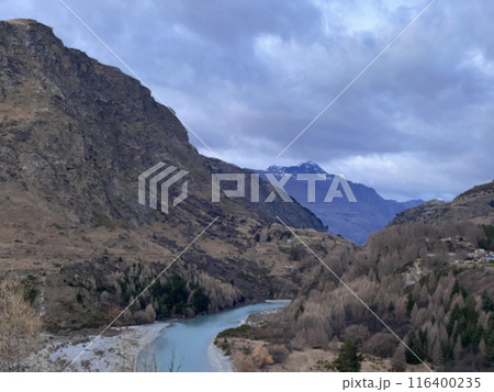 Shotover River Kimiakau in Queenstown New Zealand Photo 116400235