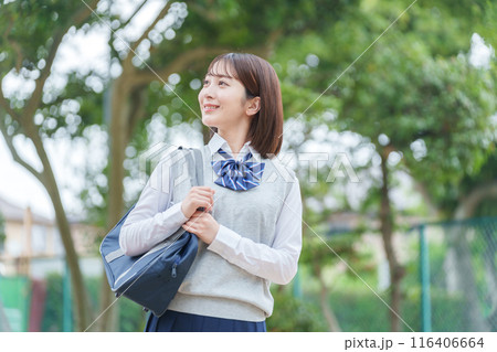 笑顔の女子高校生 笑顔の女子高校生 116406664