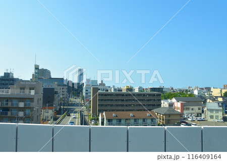 JR東日本新潟駅と信越線新潟駅から新津駅までの車窓風景(2022年夏) 116409164