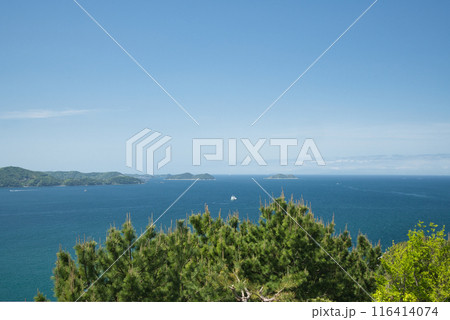 高津子山展望台から和歌浦湾を望む 【和歌山県和歌山市】 高津子山展望台から和歌浦湾を望む 【和歌山県和歌山市】 116414074