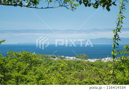 高津子山展望台からの雑賀崎方面を望む 【和歌山県和歌山市】 高津子山展望台からの雑賀崎方面を望む 【和歌山県和歌山市】 116414584