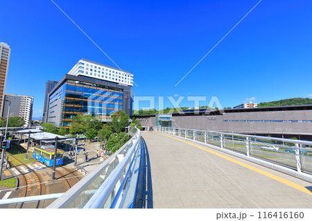 【熊本県】快晴の熊本駅の白川口(東口) 【熊本県】快晴の熊本駅の白川口(東口) 116416160