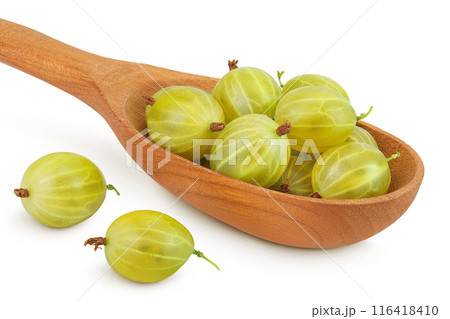 Green gooseberry in wooden spoon isolated on white background with full depth of field 116418410