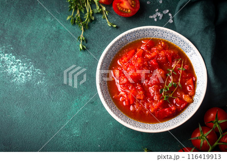 Homemade tomato sauce with spice 116419913