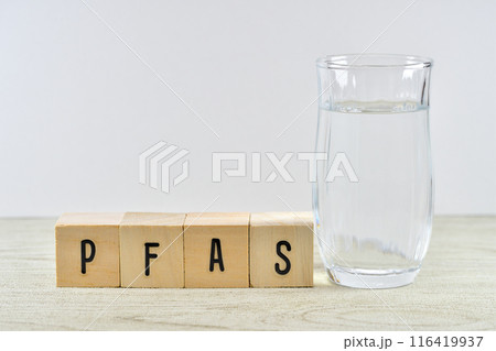 水とPFASでPFASの汚染のイメージ 116419937