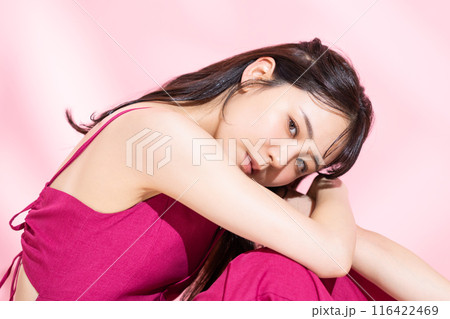 若い女性のビューティ 116422469