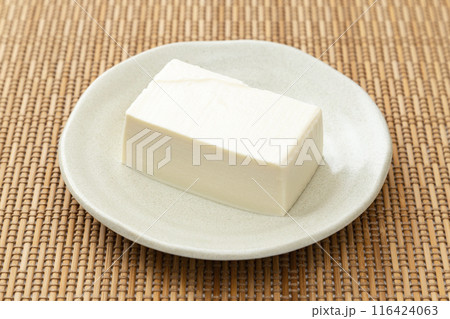 ランチョンマットに木綿豆腐 ランチョンマットに木綿豆腐 116424063