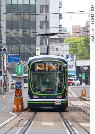 【広島電鉄】1000形〜GREEN MOVER LEX〜（本線：猿猴橋町〜広島駅） 116424837