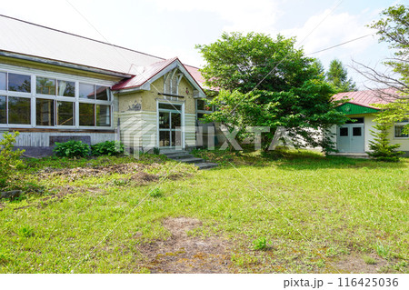 富良野市立山部第一小学校（廃校） 116425036