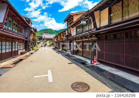 岐阜県　郡上八幡北町の町並み 116426206