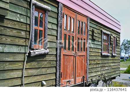 レトロなトレーラーハウス 116437641