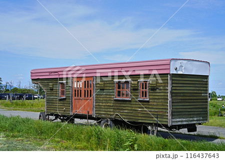 レトロなトレーラーハウス レトロなトレーラーハウス 116437643