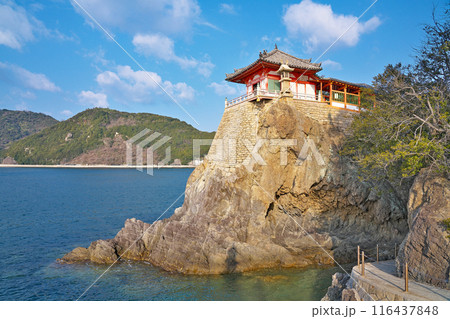 【阿伏兎観音 (磐台寺)】 広島県福山市沼隈町能登原 116437848