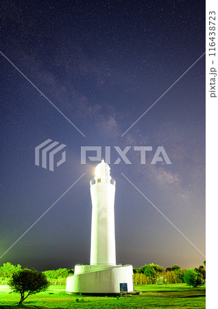 日立灯台と天の川 116438723
