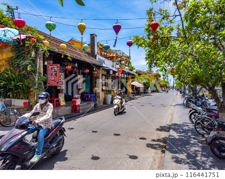 View of the street in Hoi An ancient town, in Vietnam 116441751