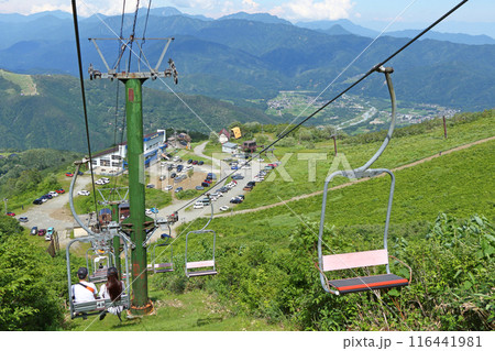 八方尾根 黒菱第3ペアリフトからの眺望 八方尾根 黒菱第3ペアリフトからの眺望 116441981