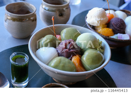 大きな白玉あんみつ 抹茶 116445413