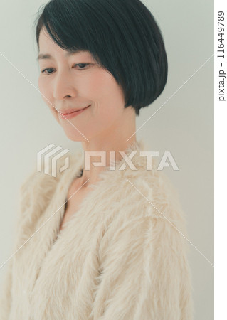 50s beauty 116449789