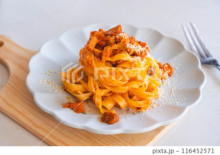 タリアッテレのミートソース 116452571