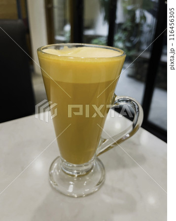 Iced Thai tea topping milk foam 116456305