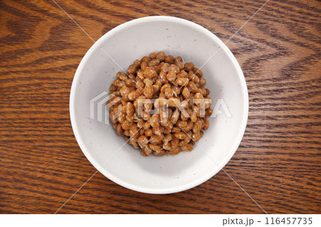 小皿に入れた納豆 小皿に入れた納豆 116457735