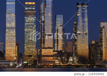 Midtown Manhattan and Hudson Yards skyscrapers panorama at dusk, New York 116459402