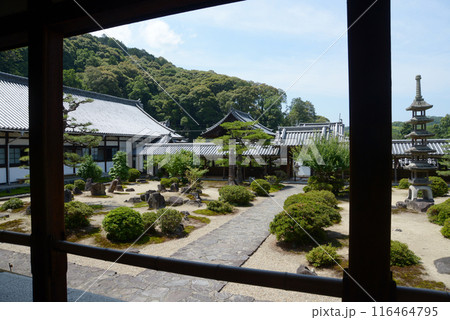 興聖寺　本堂から庭園を望む　京都府宇治市 116464795