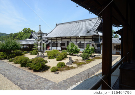 興聖寺　本堂から僧堂を望む　京都府宇治市 116464796