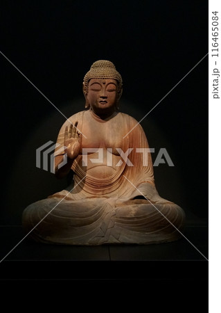 阿弥陀如来坐像 116465084