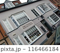 カラフルな建物 116466184