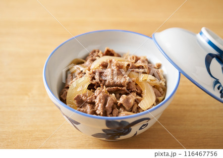 牛丼 116467756