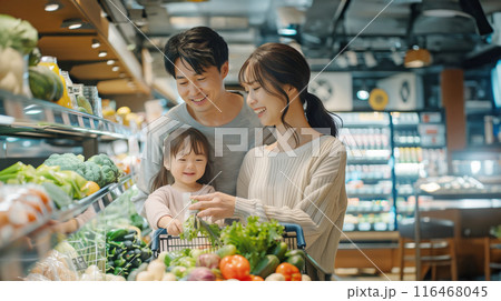 スーパーマーケットで買い物をする親子 AI画像 116468045