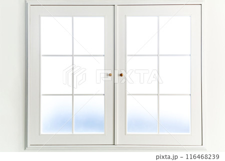 白い窓 116468239