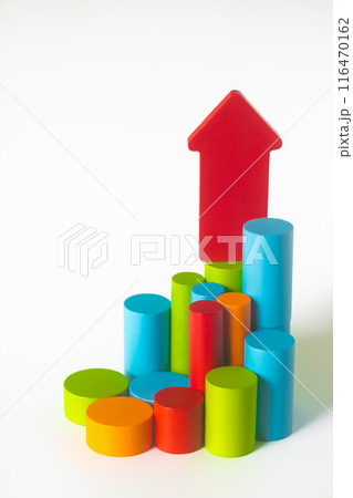 矢印と積み木ブロックのグラフ・右肩上がり 矢印と積み木ブロックのグラフ・右肩上がり 116470162