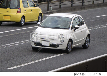 小型乗用車 道路走行 小型乗用車 道路走行 116471809
