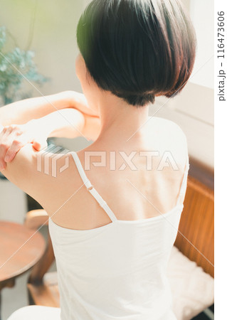 50s beauty 116473606