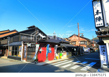 【兵庫県】快晴の出石城下町の町並み 116475171