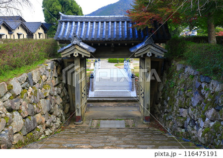 【兵庫県】出石城の登城門跡（登城橋河川公園）　 116475191