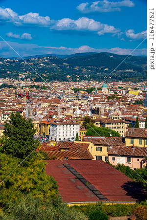 きれいな大聖堂のあるイタリアの花の都フィレンツェの旅行風景 きれいな大聖堂のあるイタリアの花の都フィレンツェの旅行風景 116477621